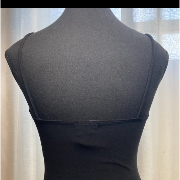 le chateau Gathered Top with Spaghetti Straps Size S Black. - Picture 8 of 8